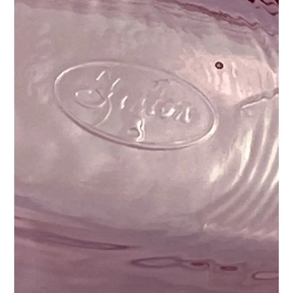 Fenton charming pink